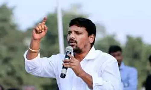 teenmar mallanna, mlc, congress,  suspend