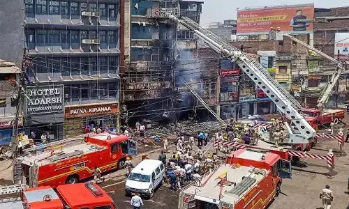 Fire Accident : పెళ్లి వేడుకలో విషాదం.. ఒకే కుటుంబంలో ఆరుగురి మృతి