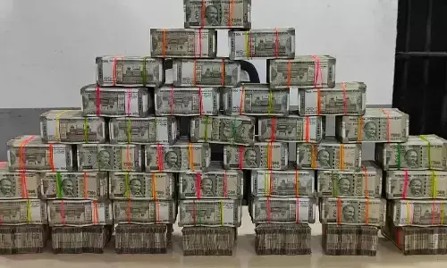 election commission, cash, liqour, andhra pradesh elections