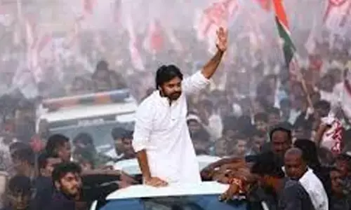 Pawan Kalyan : నేడు పిఠాపురంలో పవన్ రోడ్ షో