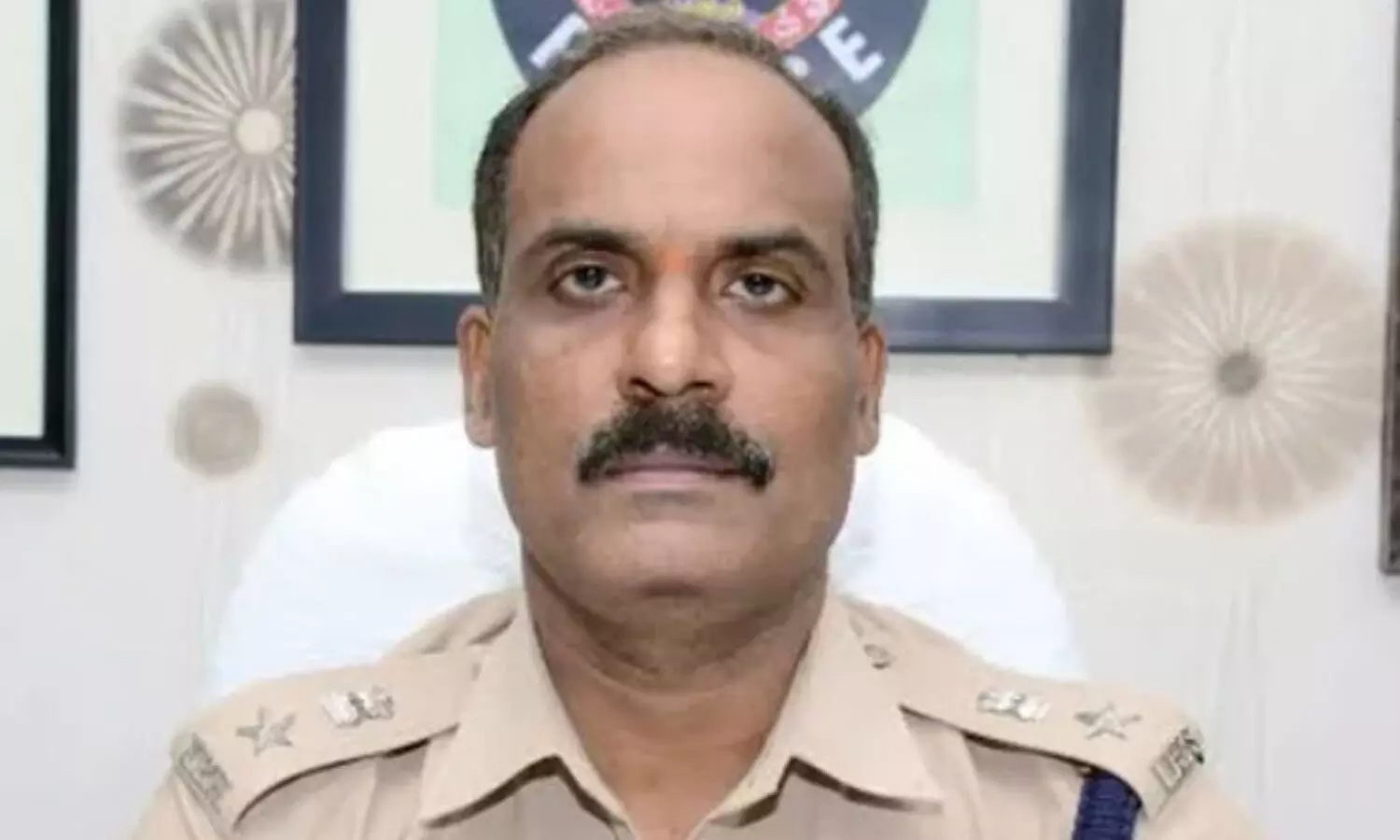 అనంతపురం డీఐజీపై వేటు