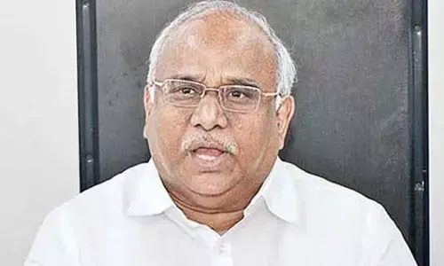 ఇప్పుడు డబ్బులు వేయడానికి అనుమతి అడుగుతారా?