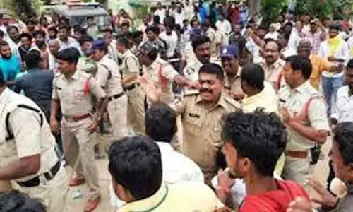 Kuppam : పోలింగ్ కు 48 గంటల ముందు కుప్పంలో టెన్షన్ టెన్షన్