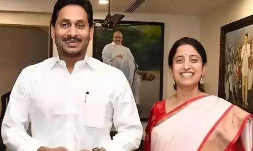 Ys Jagan : నేడు పులివెందులకు జగన్