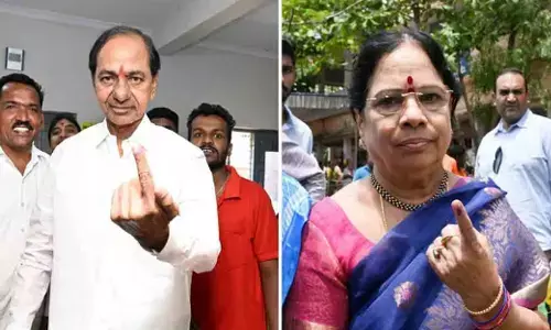 KCR : ఓటు హక్కును వినియోగించుకున్న కేసీఆర్ దంపతులు
