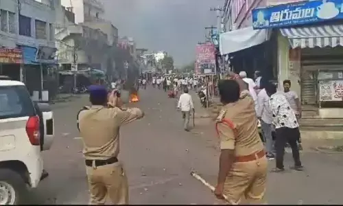 Ap Elections : ఎన్నికల అనంతరం హింస.. తాడిపత్రిలో దాడులకు దిగుతున్న ఇరు వర్గాలు