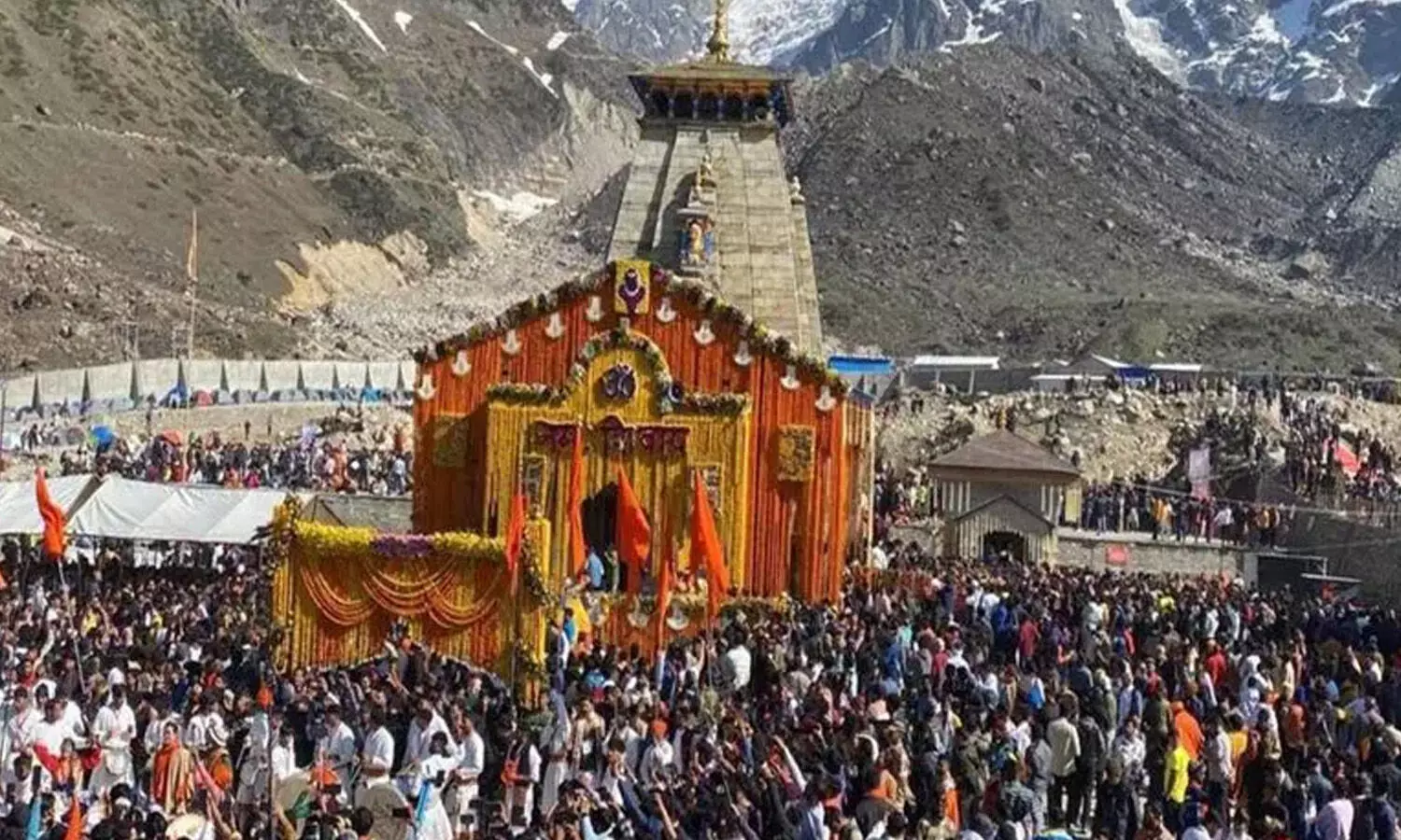 చార్‌ధామ్‌ యాత్రపై ప్రభుత్వం కీలక నిర్ణయం.. వారికి నో ఎంట్రీ