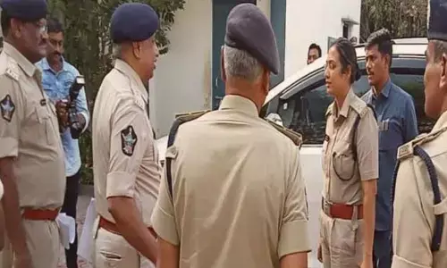 అల్లర్లకు పాల్పడ్డారంటే.. చూస్తూ ఊరుకోం