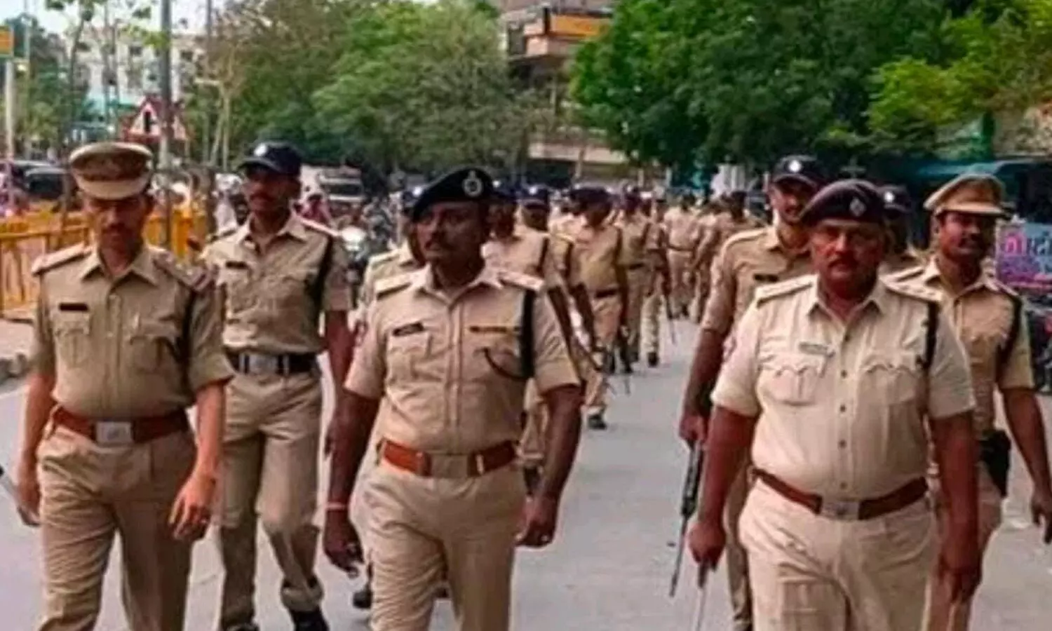 Kadapa : రౌడీషీటర్లకు నగర బహిష్కరణ.. ఏడో తేదీ వరకూ