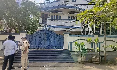 TDP : టీడీపీ చలో మాచర్ల.. అడ్డుకుంటున్న పోలీసులు