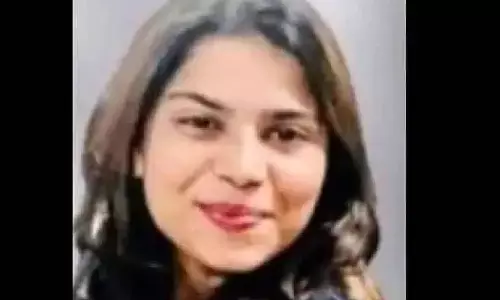 America : అమెరికాలో హైదరాబాద్ యువతి అదృశ్యం