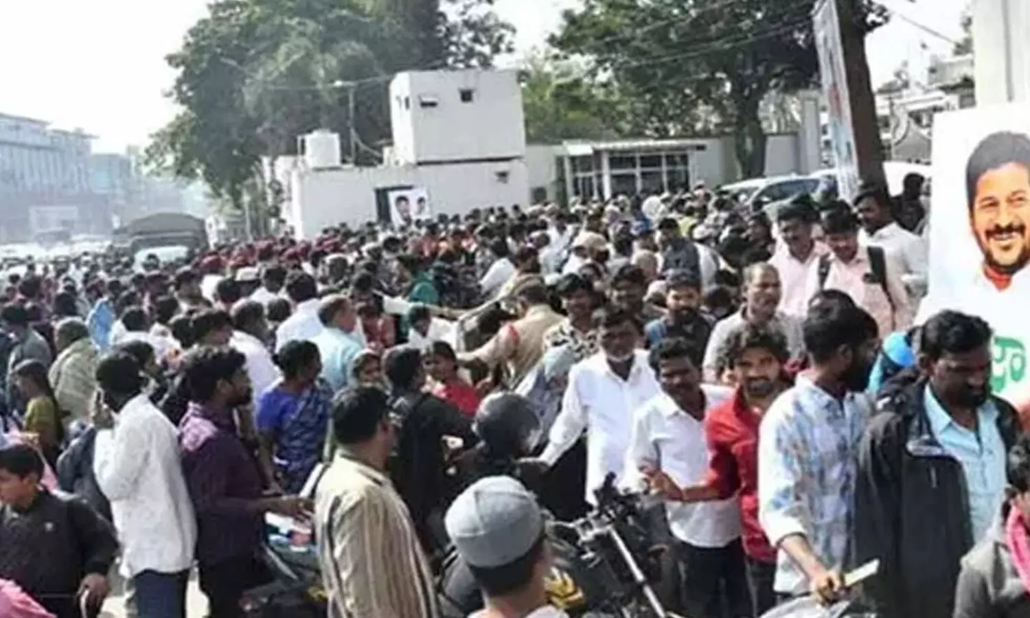 Telangana :  నేటి ప్రజావాణి ప్రారంభం.. కోడ్ ముగియడంతో