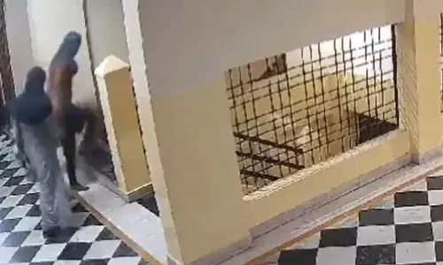 హైదరాబాద్ లో థార్ దొంగల ముఠా.. మెరుపు వేగంతో దోపిడీ చేసి?