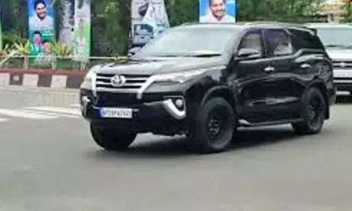 Ys Jagan : జగన్ ఇంటి పక్కనుంచే ఇక రయ్ మని వెళ్లొచ్చు