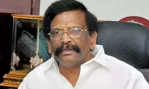 వైసీపీకి మాజీ మంత్రి రాజీనామా