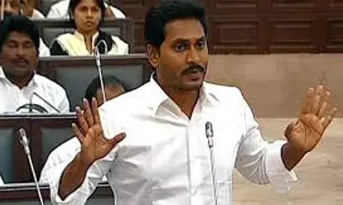 అసెంబ్లీ సమావేశాలకు జగన్.. పులివెందుల పర్యటన వాయిదా