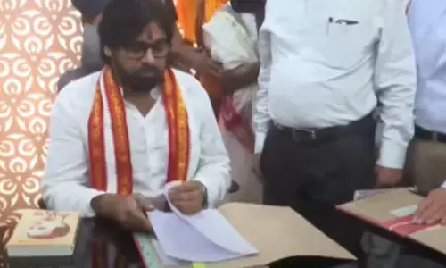 Pawan  Kalyan : డిప్యూటీ సీఎంగా బాధ్యతలను స్వీకరించిన పవన్