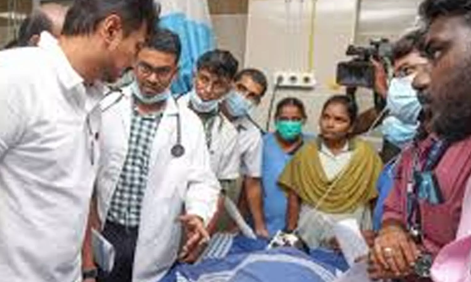 54కు చేరిన కల్తీసారా మృతుల సంఖ్య