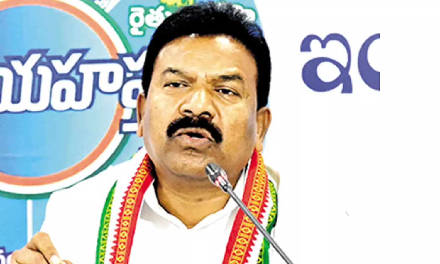 Telangana : మంత్రివర్గ విస్తరణ ఎప్పుడో చెప్పేసిన ఎమ్మెల్యే