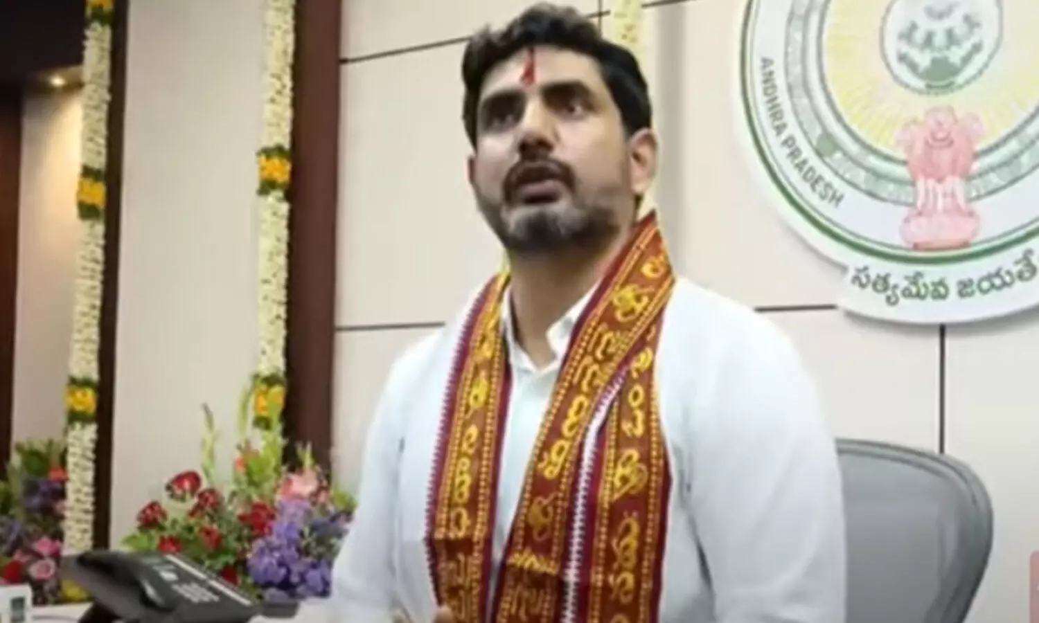 ‍‍Nara Lokesh : మంత్రిగా బాధ్యతలను స్వీకరించిన నారా లోకేష్