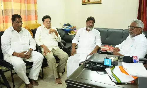 Jeevan Reddy : ఎమ్మెల్సీ జీవన్ రెడ్డికి ఢిల్లీ నుంచి పిలుపు.. అత్యవసరంగా రావాలంటూ?