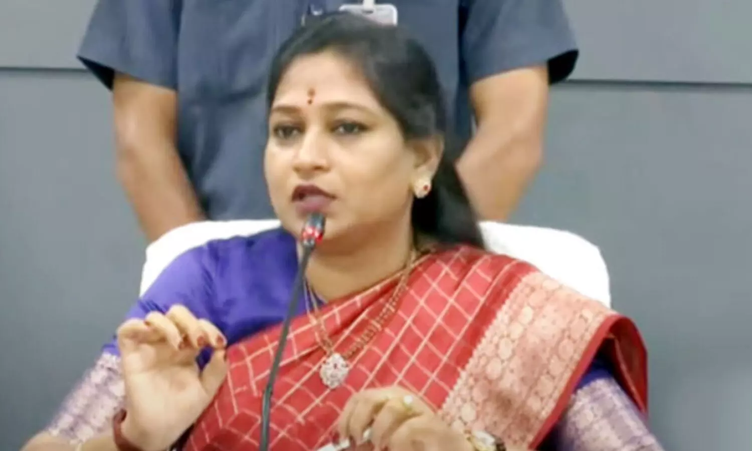vangalapudi anita, home minister,   angry, ys jagan, home minister vangalapudi anita is angry with ys jagan, ys jagan does not want to go to tirumala Why?