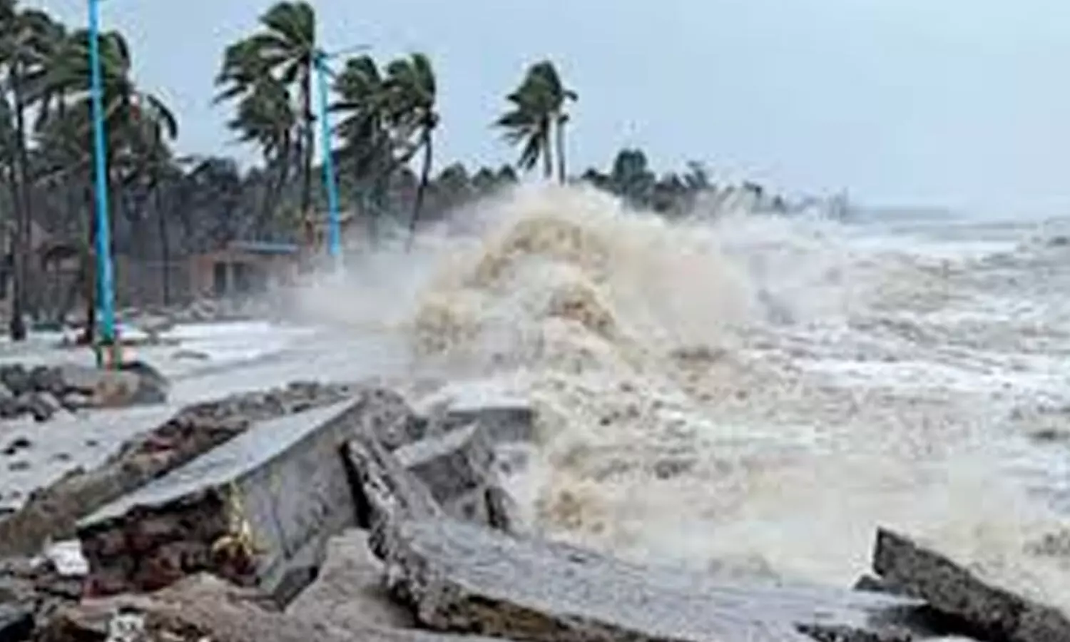 Andhra Pradesh : ఏపీకి తుపాను ముప్పు.. అలెర్ట్ చేసిన వాతావరణ శాఖ