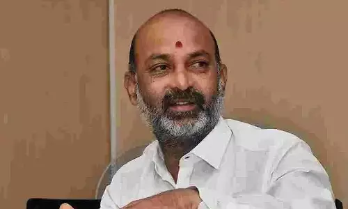 bandi sanjay latest news, ktr sends legal notices to bandi sanjay, Telangana Politics, ktr latest news, bandi sanjay respond on ktr, Hyderabad News today, Political news latest