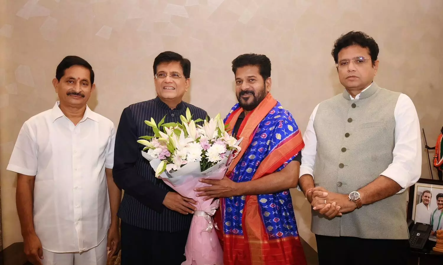 Telangana : రేవంత్ నివాసానికి కేంద్ర మంత్రి పియూష్ గోయల్