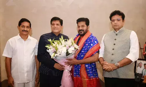 Telangana : రేవంత్ నివాసానికి కేంద్ర మంత్రి పియూష్ గోయల్