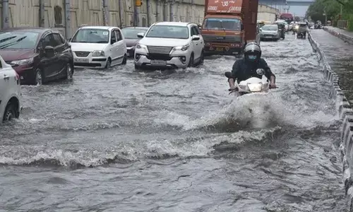 Delhi : ఢిల్లీలో నేడు, రేపు భారీ వర్షాలు.. హై అలెర్ట్ ప్రకటన