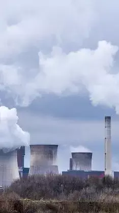 ప్రాణాలు తీస్తున్న వాయు కాలుష్యం.. లిస్టులో హైదరాబాద్ కూడా!!