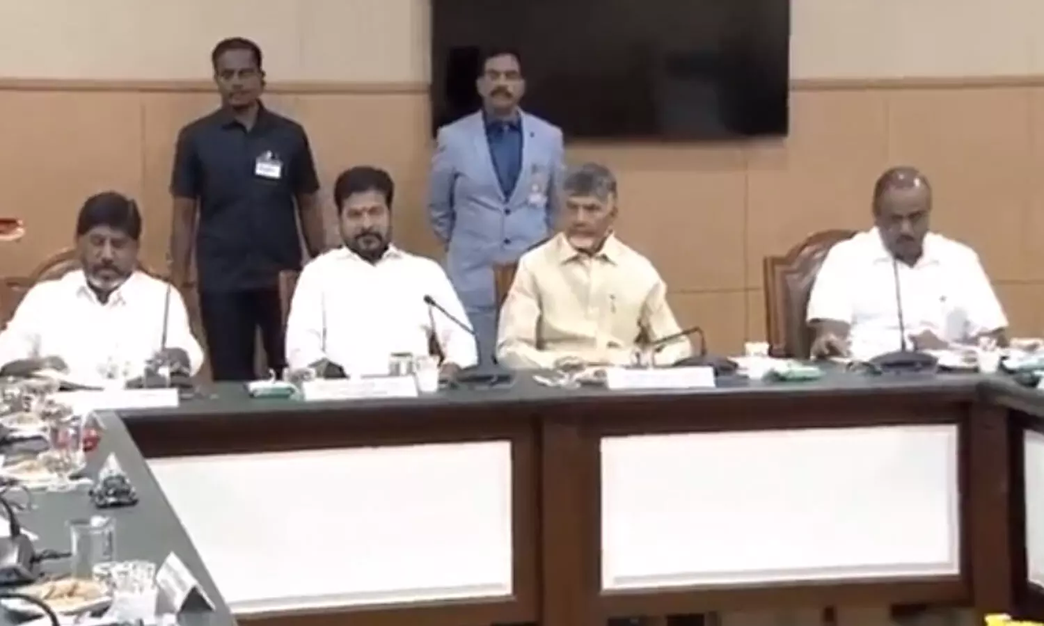 Hyderabad : ముగిసిన ముఖ్యమంత్రుల సమావేశం..కీలక నిర్ణయాలివే