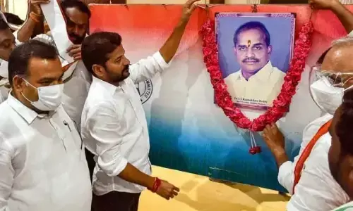 రాహుల్ గాంధీని పీఎం చేసేవారే వైఎస్ రాజశేఖర్ రెడ్డికి అసలైన వారసులట