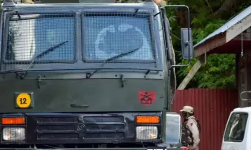 జమ్మూ కశ్మీర్ లో తీవ్రవాదుల మరో ఘాతుకం