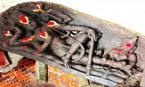 Telangana, Peddapalli, Rare, Sculpture