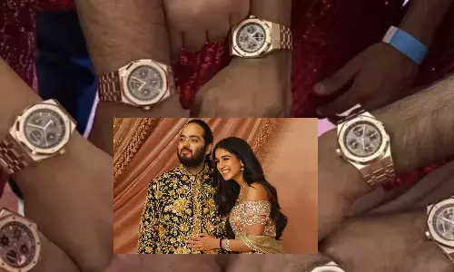 Ambani Return Gifts: గిఫ్ట్ గా ఒకటిన్నర కోటి రూపాయల విలువైన వాచీలా!!