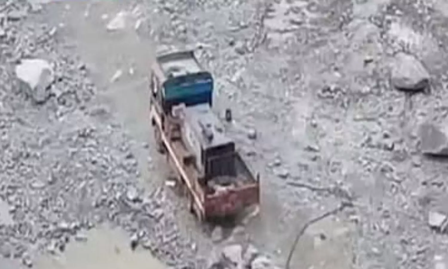 Accident: ఏపీలో క్వారీ ప్రమాదం.. ముగ్గురు మృతి!!