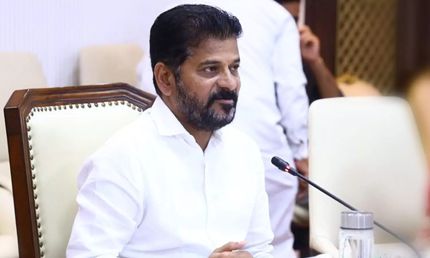 Revanth Reddy : రుణమాఫీ షెడ్యూల్ ను ప్రకటించిన రేవంత్ రెడ్డి Revanth Reddy : రుణమాఫీ షెడ్యూల్ ను ప్రకటించిన రేవంత్ రెడ్డి