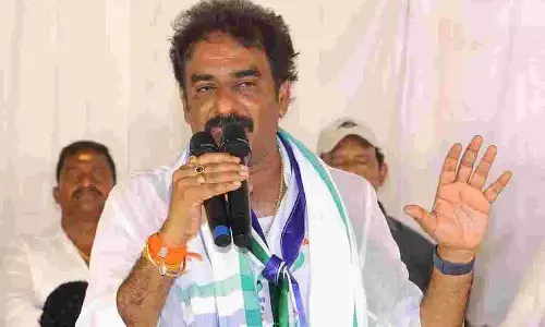 పిన్నెల్లికి బెయిల్ నిరాకరణ