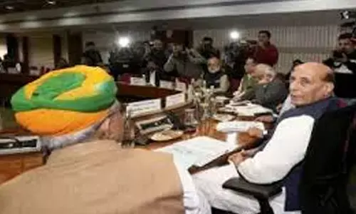 ప్రత్యేక హోదా ఇవ్వాల్సిందే.. పెరుగుతున్న వత్తిడి