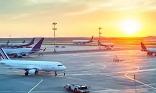 passengers, protest, filght, shamshabad airport