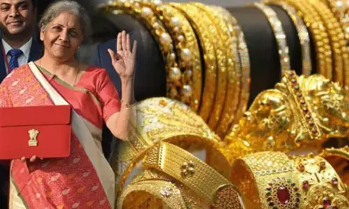 Budget cheaper list: భారీగా తగ్గనున్న మొబైల్స్, బంగారం, వెండి ధరలు