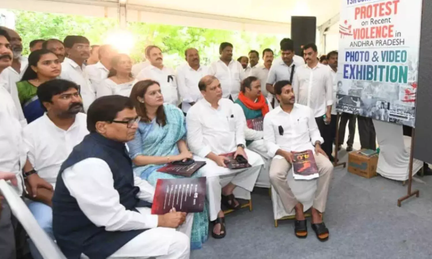 YS Jagan In Delhi: ఇండియా కూటమి సపోర్ట్ సాధించిన వైఎస్ జగన్