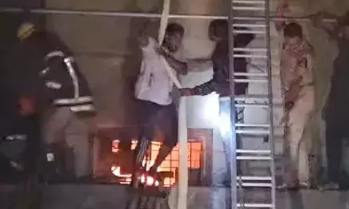 Old City: పాతబస్తీలో భారీ అగ్నిప్రమాదం