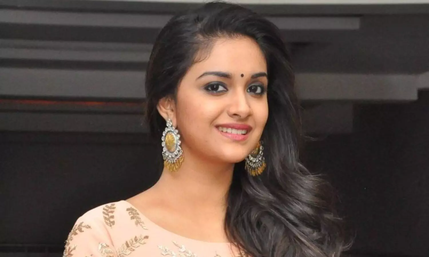 Keerthy Suresh ఎట్టకేలకు స్పందించిన కీర్తి సురేష్.. అభిమానులు హ్యాపీనే!!