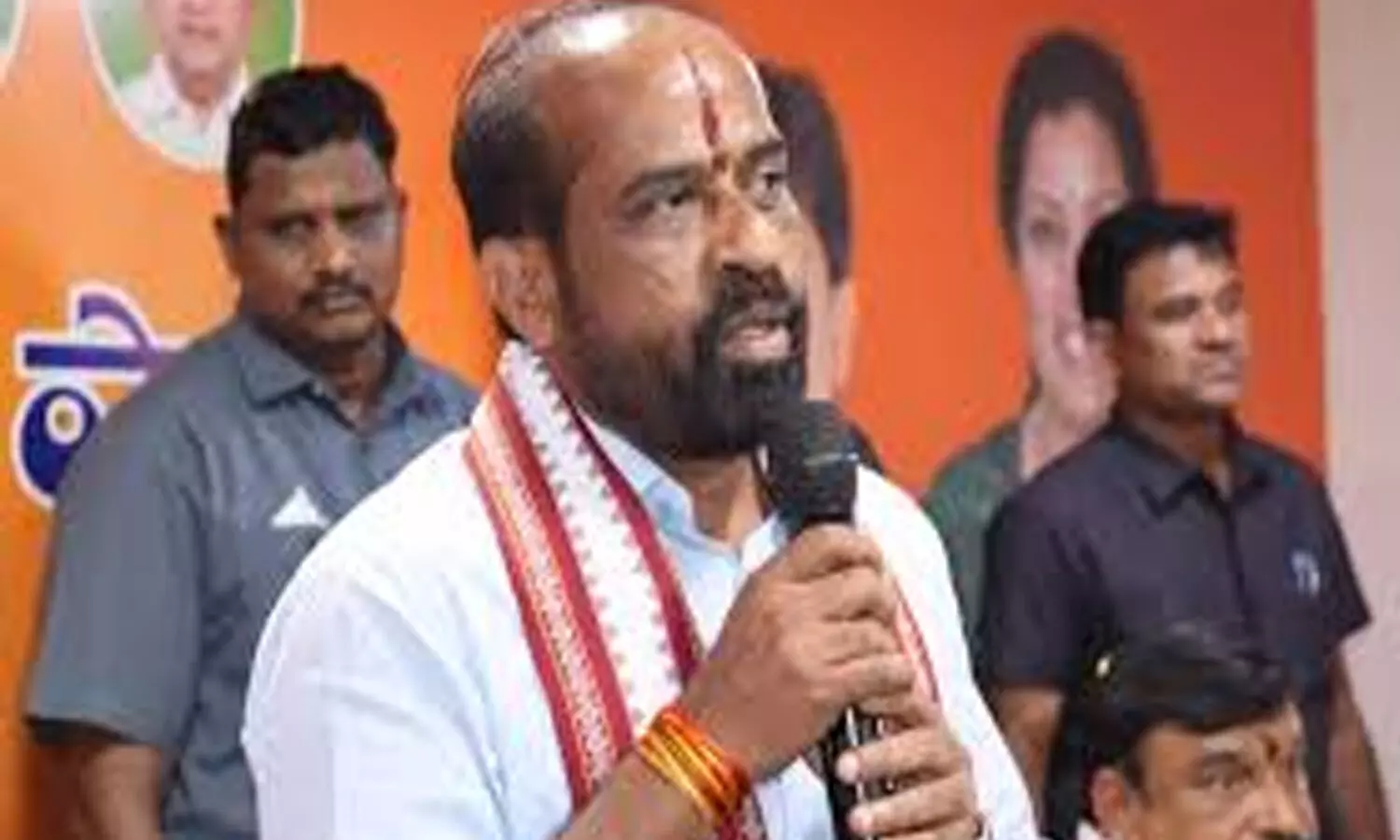 ఆరోగ్య శ్రీపై తప్పుడు ప్రచారాన్ని నమ్మొద్దు : వైద్య ఆరోగ్య శాఖ మంత్రి