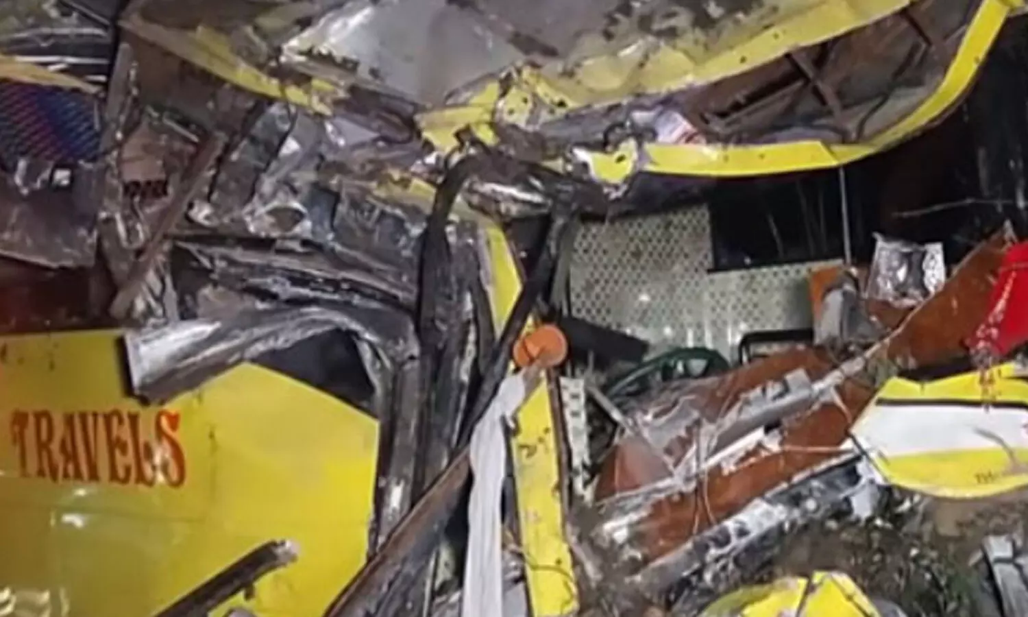 Road Accident : ఘోర రోడ్డు ప్రమాదం.. బస్సు బోల్తా పడి.. ఏడుగురు మృతి