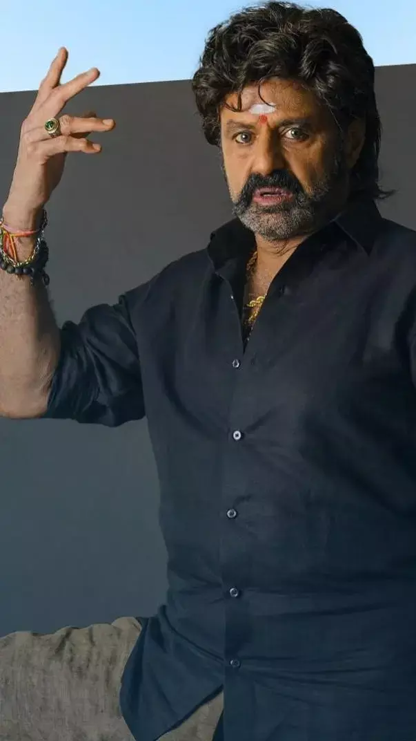 ఇంతకూ ఏంటా ఆవేశం సినిమా కథ.. బాలయ్య రీమేక్ లో నటించబోతున్నారా?