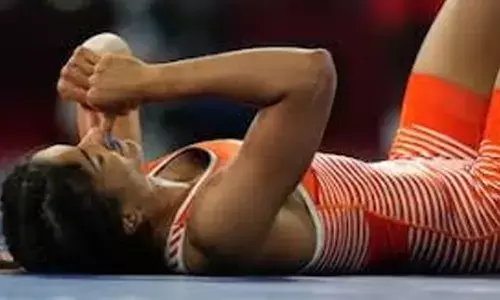vinesh phogat, indian wrestler,  fell ill,  hospital